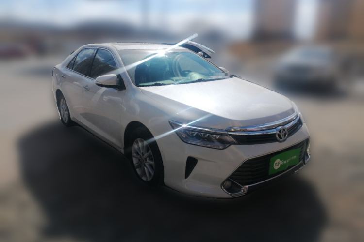 Used Toyota Camry 2015 2.0G Premier Edition Front Right 45 Deg
