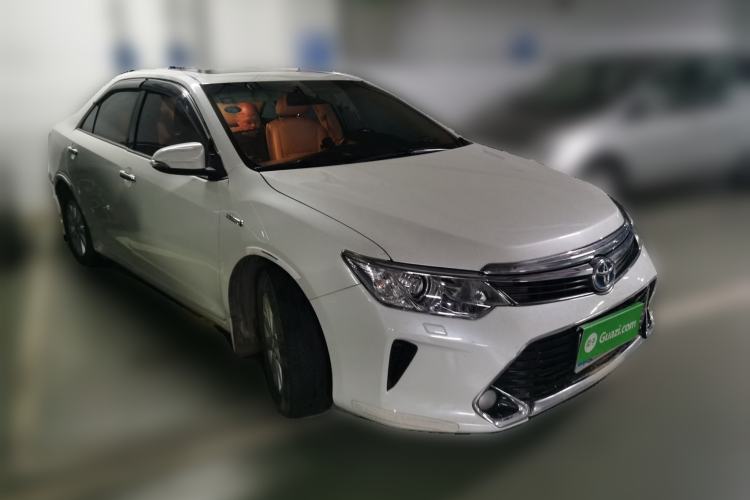 Used Toyota Camry 2015 Dual-Engine 2.5 HG Luxury Navigation Edition Front Right 45 Deg