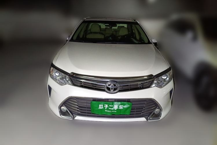 Used Toyota Camry 2015 2.0G Premier Edition Front