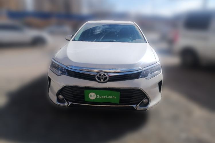 Used Toyota Camry 2015 2.0G Premier Edition Front