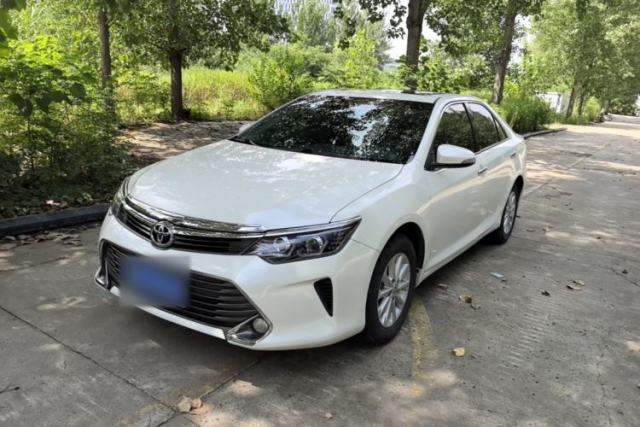 Toyota Camry 2015 2.0G Premier Edition usado