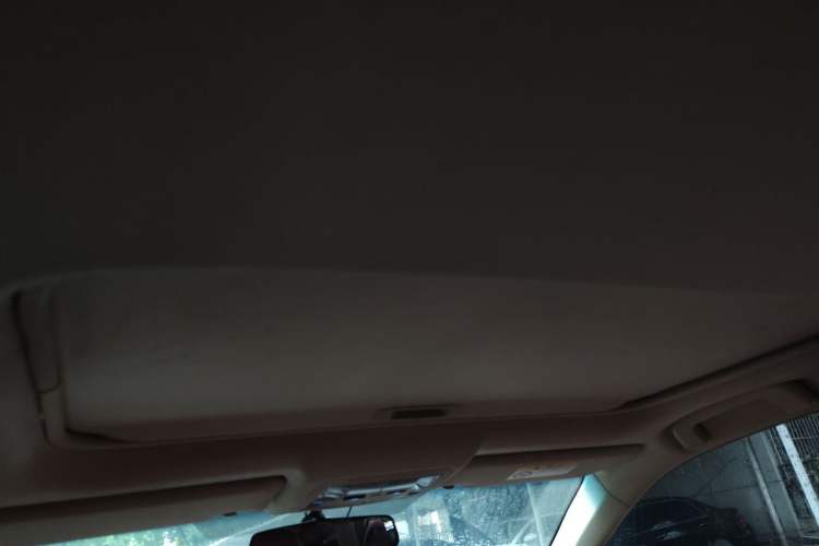 Used Toyota Camry 2015 2.0G Premier Edition Headliner