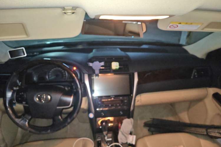 Used Toyota Camry 2015 2.0G Premier Edition Headliner