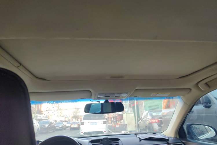 Used Toyota Camry 2015 2.0G Premier Edition Headliner