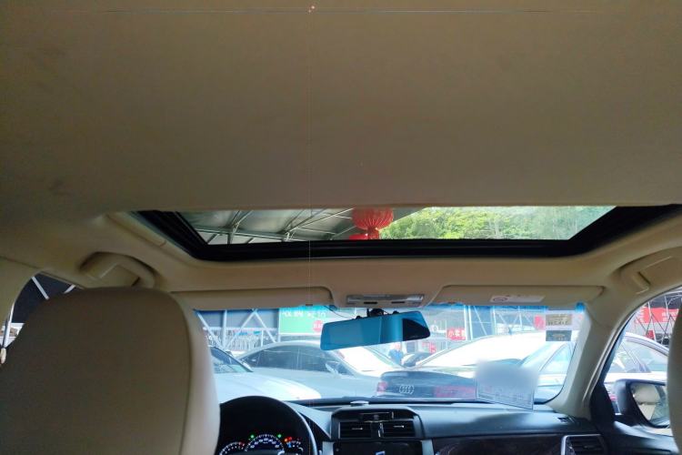 Used Toyota Camry 2015 2.0G Premier Edition Headliner