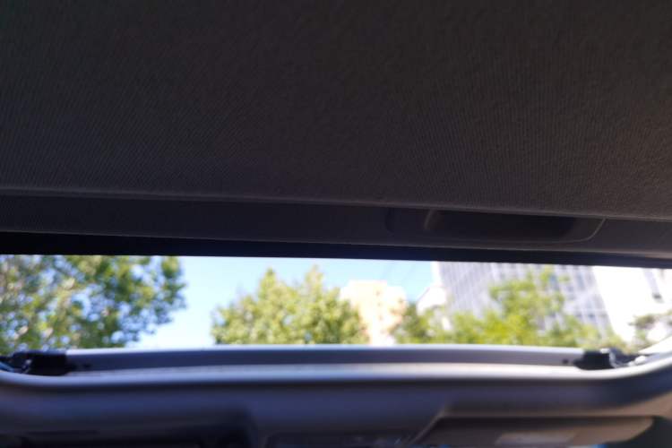 Used Toyota Camry 2015 2.0G Premier Edition Headliner