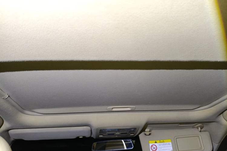 Used Toyota Camry 2015 2.0G Premier Edition Headliner