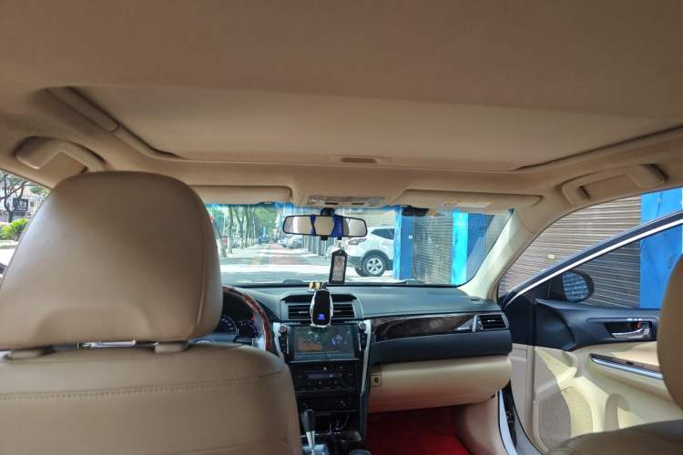 Used Toyota Camry 2015 2.0G Premier Edition Headliner