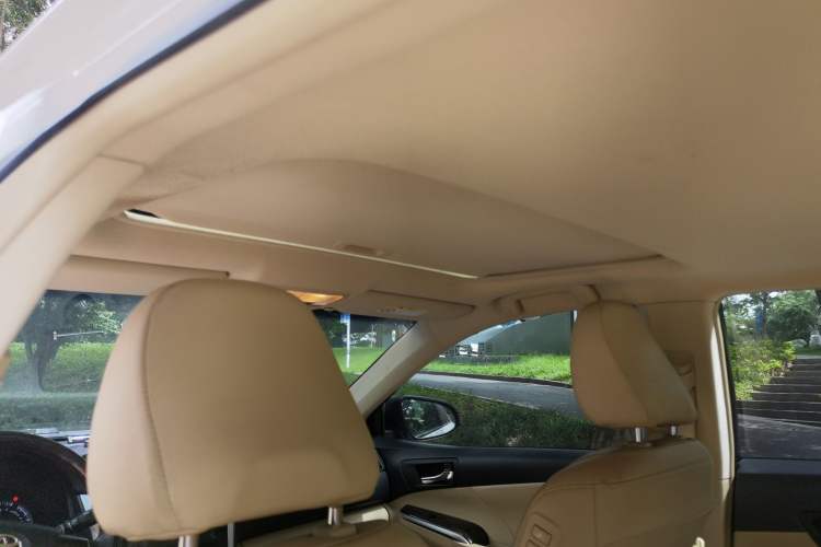 Used Toyota Camry 2015 2.0G Premier Edition Headliner