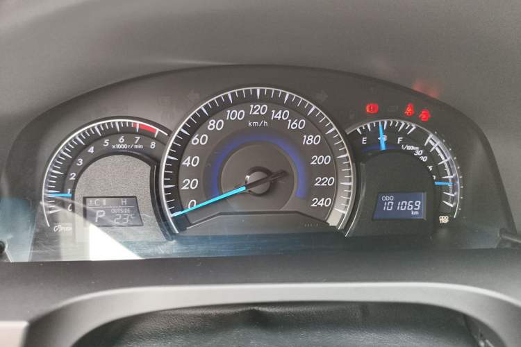 Used Toyota Camry 2015 2.0G Premier Edition Instrument Cluster