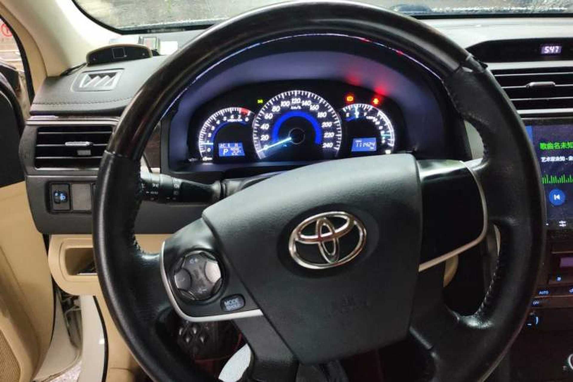 Used Toyota Camry 2015 2.0G Premier Edition Instrument Cluster