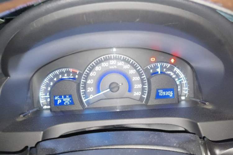 Used Toyota Camry 2015 2.0G Premier Edition Instrument Cluster