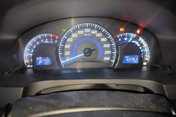Used Toyota Camry 2015 2.0G Premier Edition Instrument Cluster