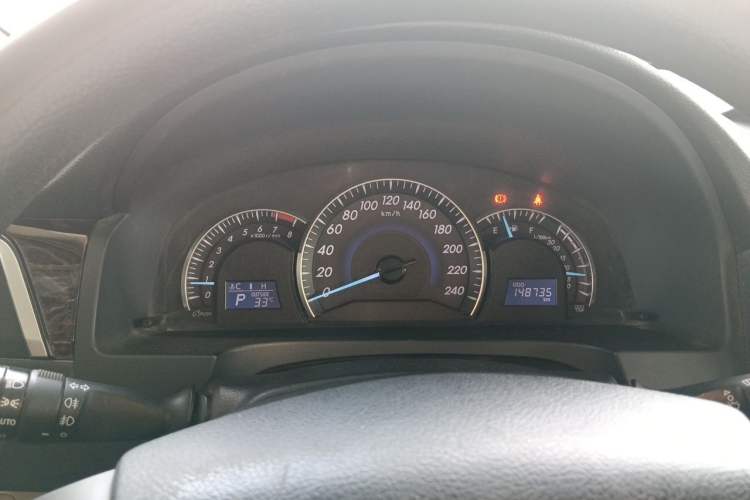 Used Toyota Camry 2015 2.0E Elite Edition Instrument Cluster