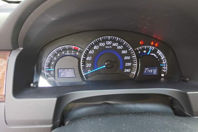 Used Toyota Camry 2015 2.0G Premier Edition Instrument Cluster