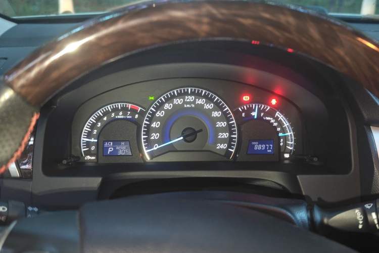 Used Toyota Camry 2015 2.0G Premier Edition Instrument Cluster