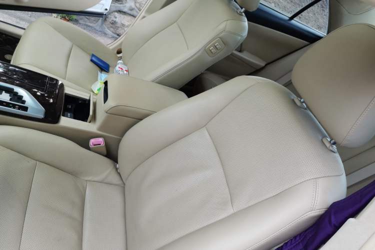 Used Toyota Camry 2015 2.0G Premier Edition Left Front Seat