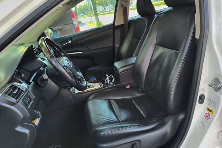 Used Toyota Camry 2015 2.5G Luxury Navigation Edition Left Front Seat