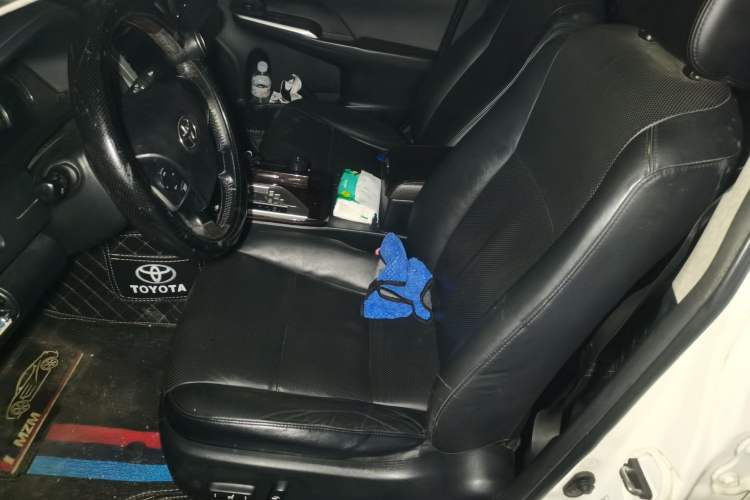 Used Toyota Camry 2015 2.0G Premier Edition Left Front Seat