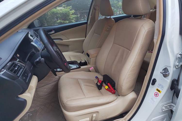 Used Toyota Camry 2015 2.0G Premier Edition Left Front Seat