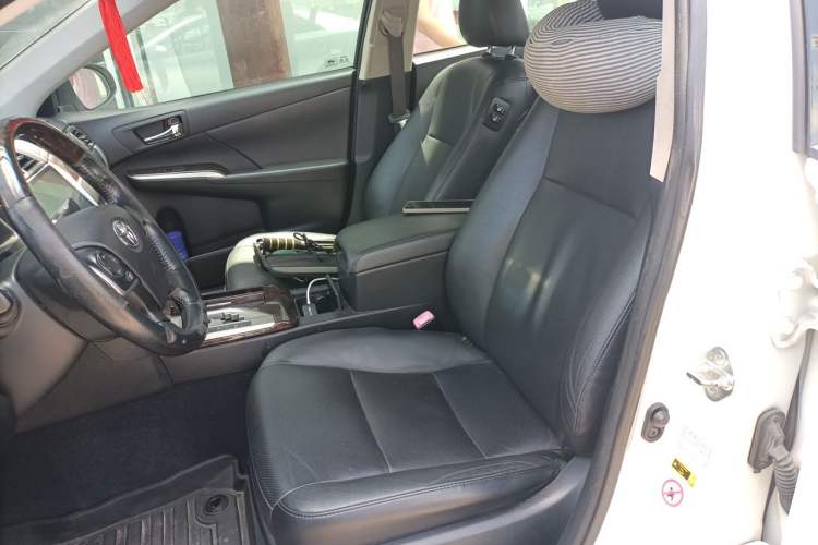 Used Toyota Camry 2015 2.0G Premier Edition Left Front Seat