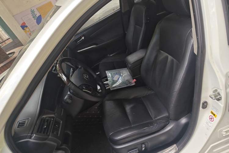 Used Toyota Camry 2015 2.0G Premier Edition Left Front Seat