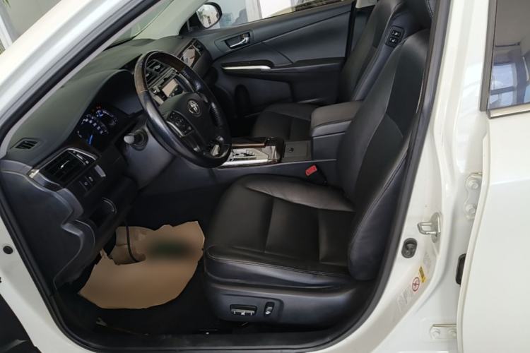Used Toyota Camry 2015 2.5G Luxury Navigation Edition Left Front Seat