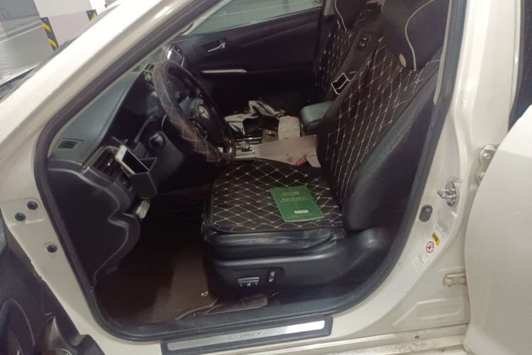 Used Toyota Camry 2015 2.0G Premier Edition Left Front Seat