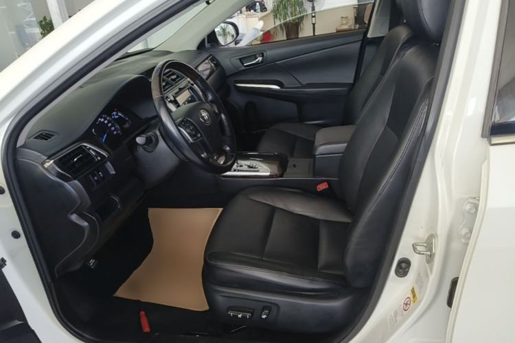 Used Toyota Camry 2015 2.5G Luxury Navigation Edition Left Front Seat
