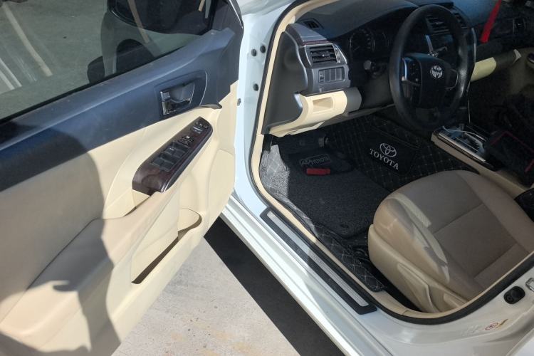 Used Toyota Camry 2015 2.0E Elite Edition Left Front Seat