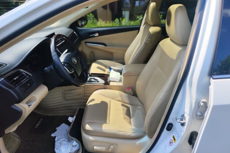 Used Toyota Camry 2015 2.0G Premier Edition Left Front Seat