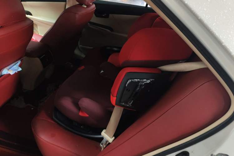 Used Toyota Camry 2015 2.0G Premier Edition Left Rear Seat