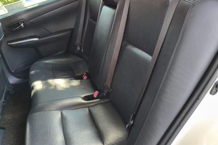 Used Toyota Camry 2015 2.5G Luxury Navigation Edition Left Rear Seat