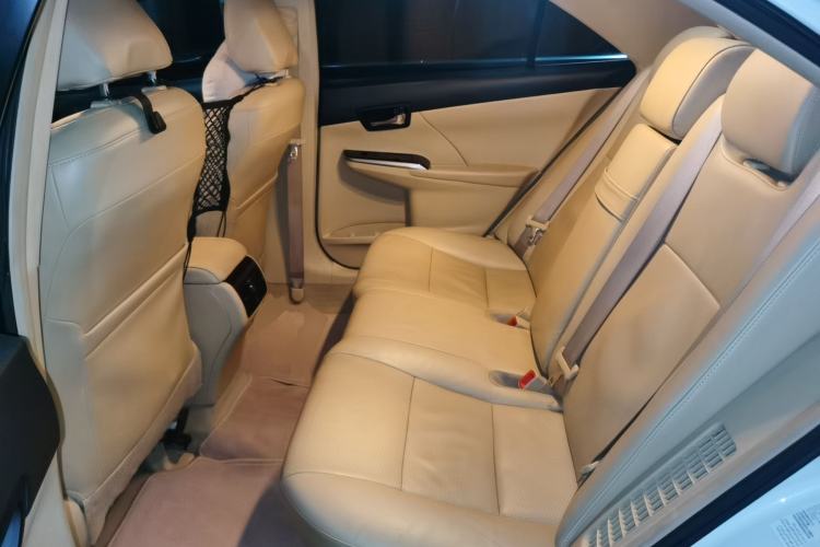 Used Toyota Camry 2015 Dual-Engine 2.5 HG Luxury Navigation Edition Left Rear Seat