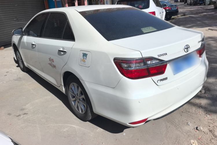 Used Toyota Camry 2015 2.0E Elite Edition Left Side