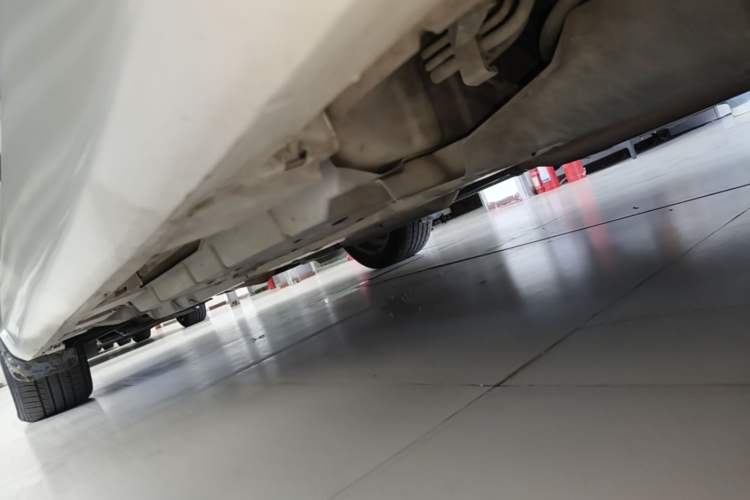 Used Toyota Camry 2015 2.5G Luxury Navigation Edition Left Side Sill