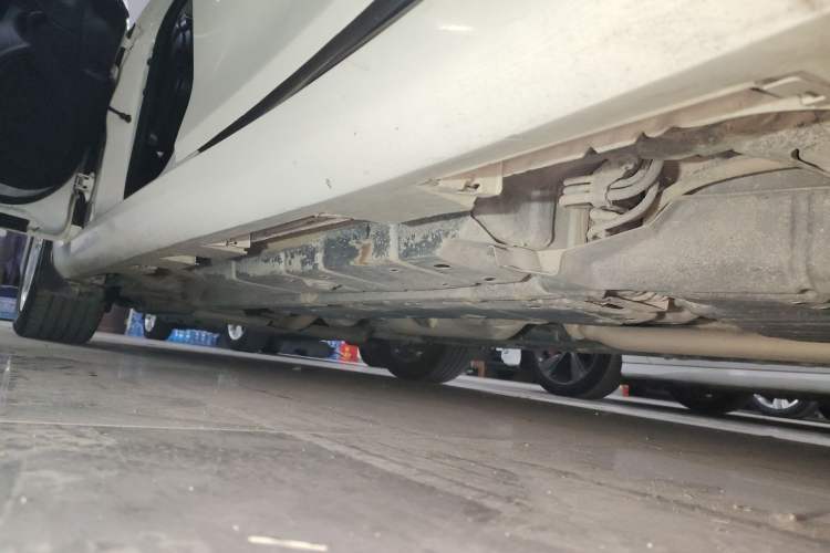 Used Toyota Camry 2015 Junrui 2.0S Activa Edition Left Side Sill