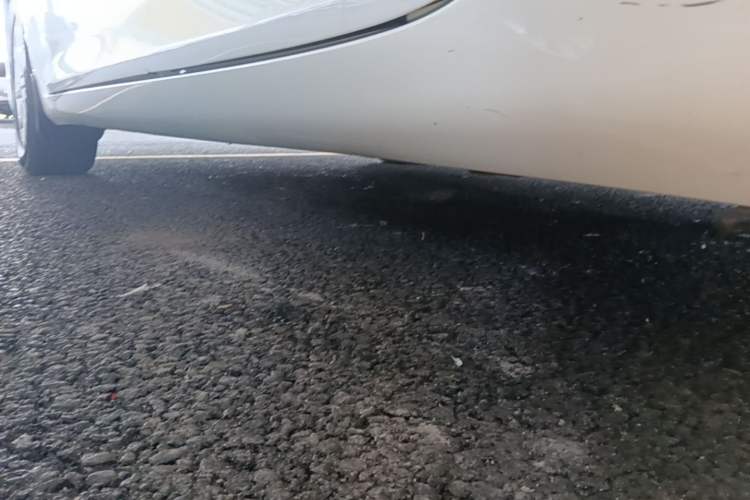 Used Toyota Camry 2015 2.0G Premier Edition Left Side Sill
