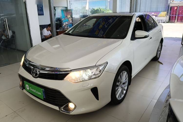 Used Toyota Camry 2015 2.5G Luxury Navigation Edition Guazi used car, China used car export, Used car for sale, Used cars, Cheapest cars for sale