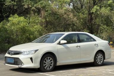 Used Toyota Camry 2015 2.0G Premier Edition