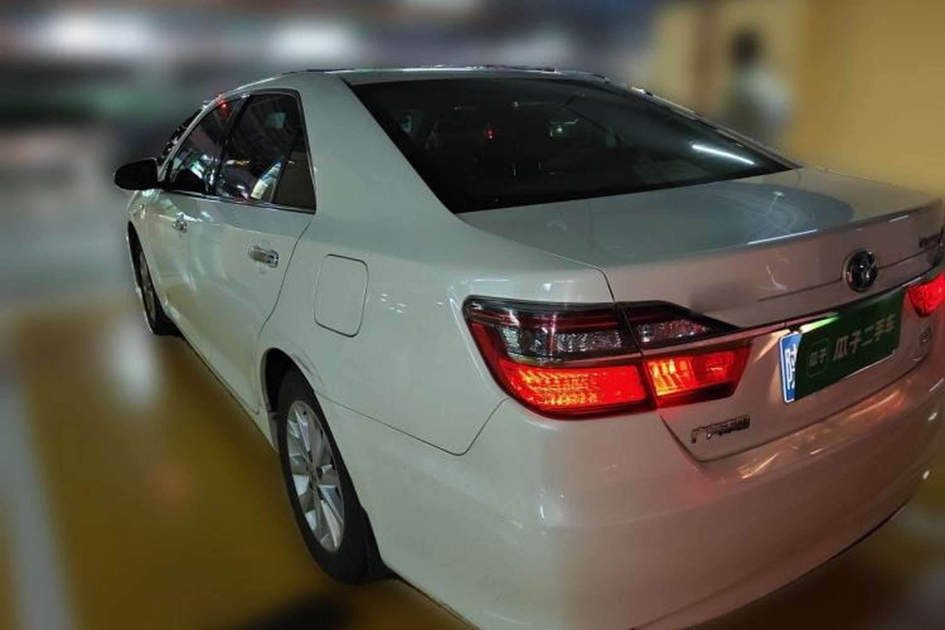 Used Toyota Camry 2015 Dual-Engine 2.5 HG Luxury Navigation Edition Rear Left 45 Deg