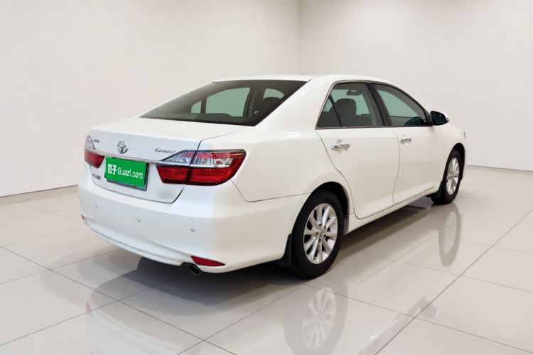Used Toyota Camry 2015 2.0G Premier Edition Rear Right 45 Deg