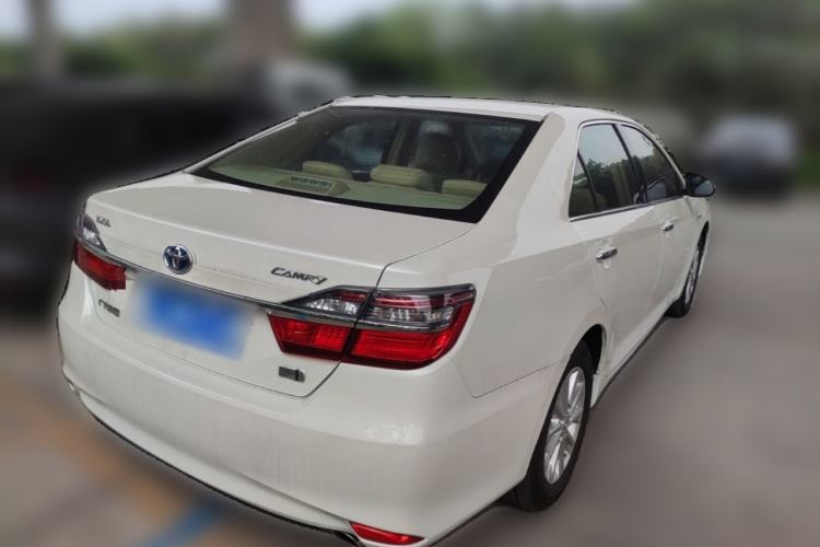 Used Toyota Camry 2015 Dual-Engine 2.5 HG Luxury Navigation Edition Rear Right 45 Deg