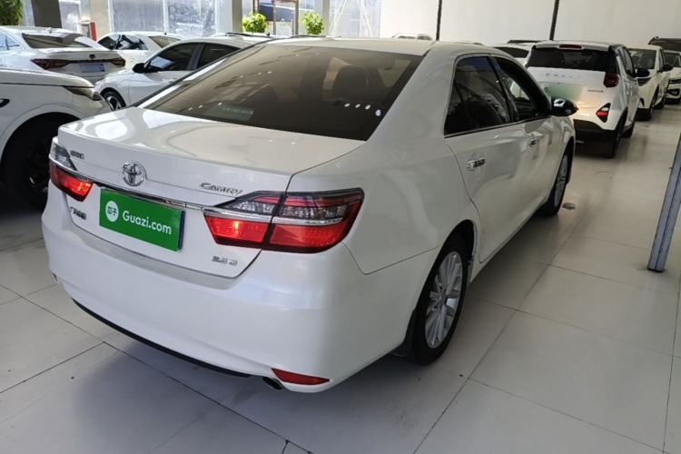 Used Toyota Camry 2015 2.5G Luxury Navigation Edition Rear Right 45 Deg