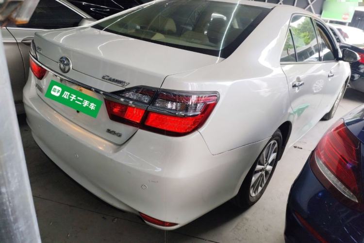 Used Toyota Camry 2015 2.0G Premier Edition Rear Right 45 Deg