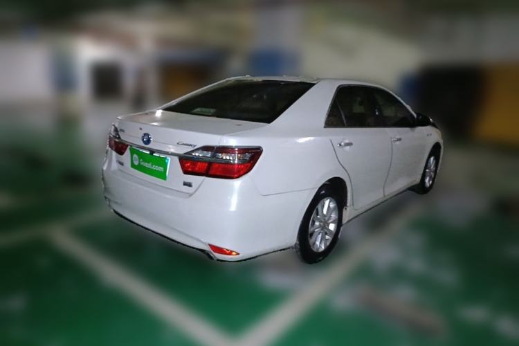 Used Toyota Camry 2015 Dual-Engine 2.5 HG Luxury Navigation Edition Rear Right 45 Deg