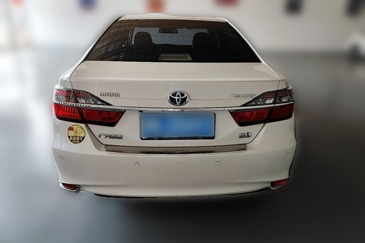 Used Toyota Camry 2015 Dual-Engine 2.5 HG Luxury Navigation Edition Rear