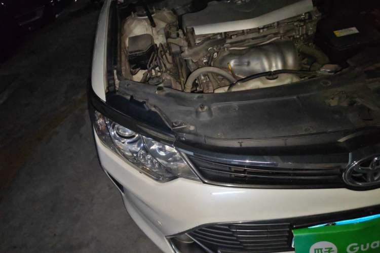 Used Toyota Camry 2015 2.0G Premier Edition Right Front Headlight