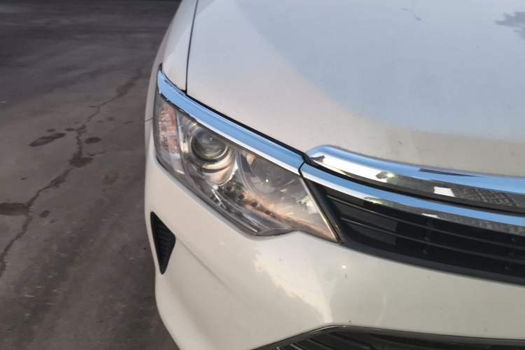Used Toyota Camry 2015 2.0E Elite Edition Right Front Headlight