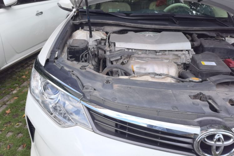 Used Toyota Camry 2015 2.0G Premier Edition Right Front Headlight